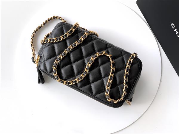 2026131221854398 700